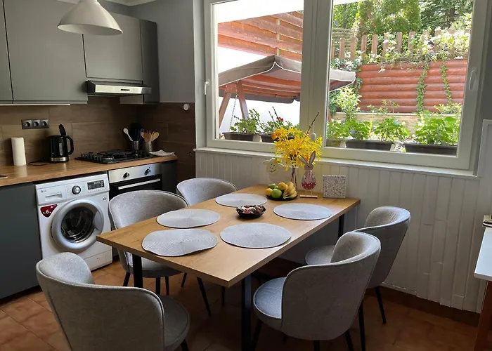 Mandula Vendeghaz Eger