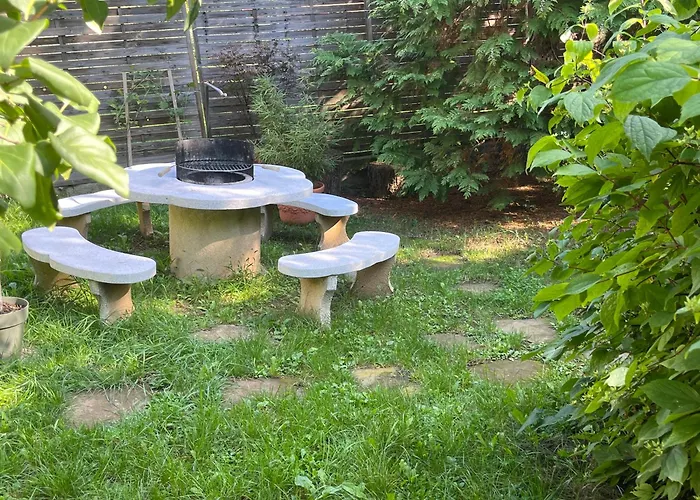 Mandula Vendeghaz Eger