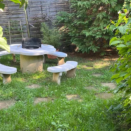 Mandula Vendeghaz Eger